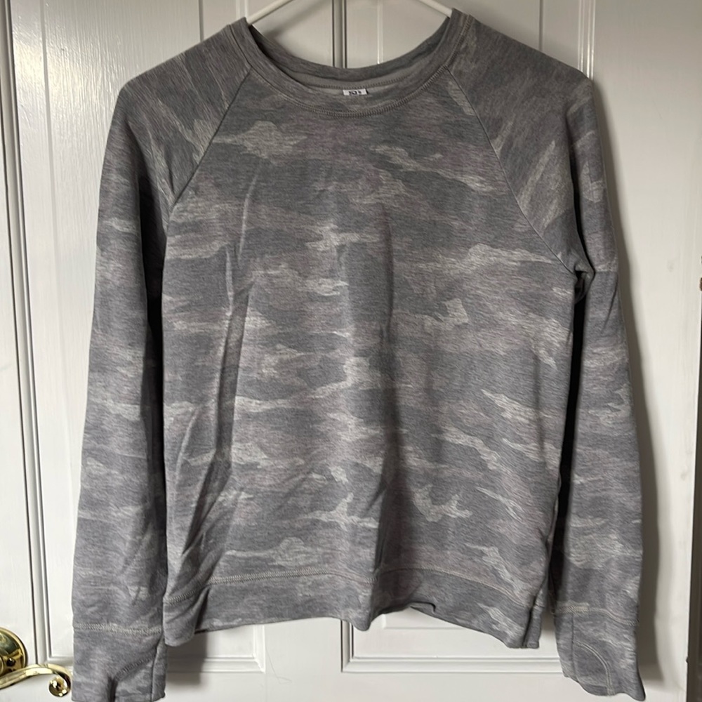 Athleta Girl Gray Camo Criss Cross Sweatshirt Size XL/14